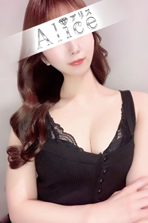 白石 ひびき