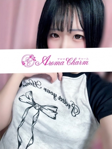 小春ひより