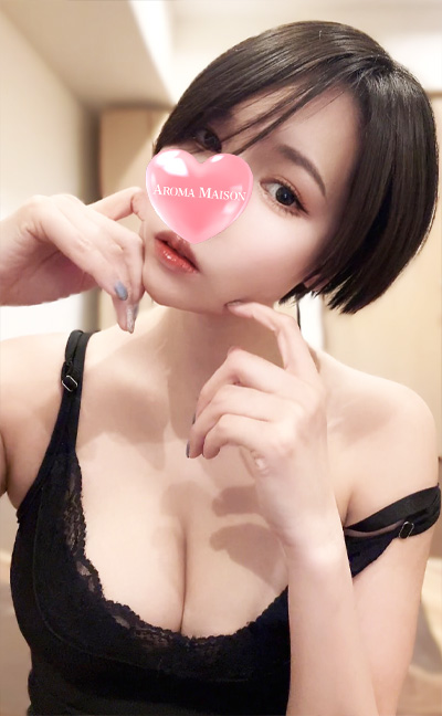小夏ゆい