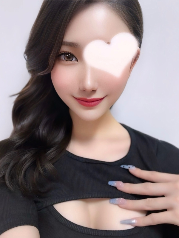 星奈 しおん