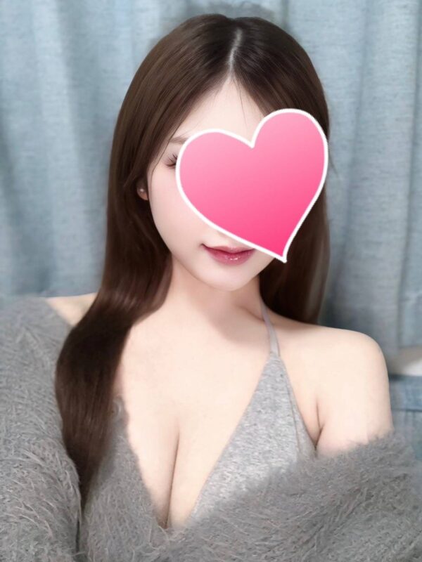 加賀谷ゆりな