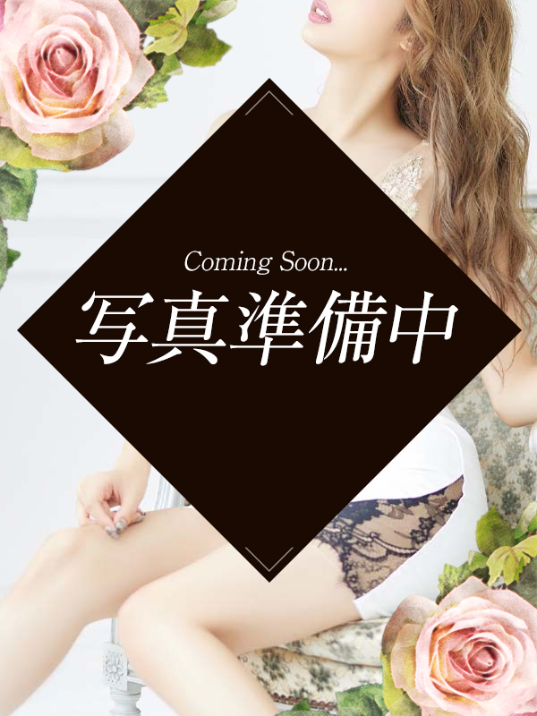 来栖かれん New!