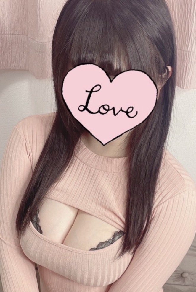 桃瀬 めぐみ