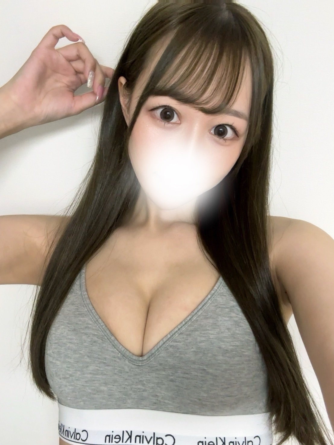 新山 あかり