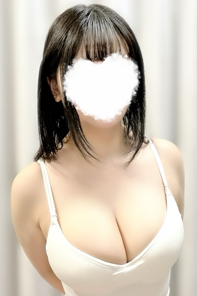 穂積 ひな