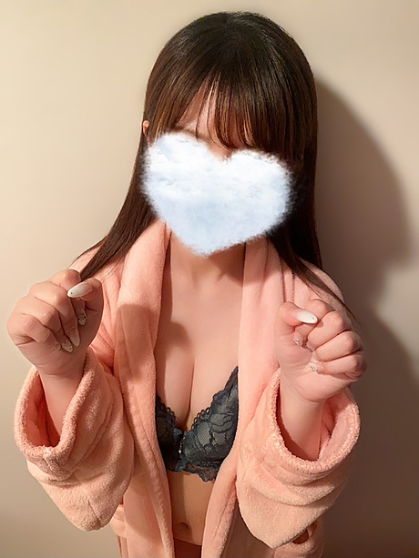 卯月こう