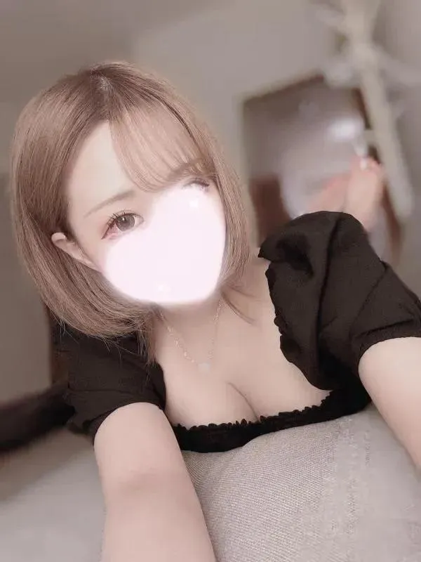 月白 みやび