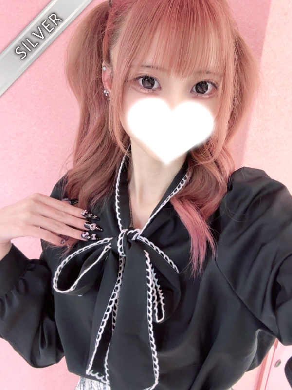 もにか