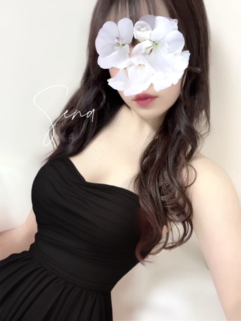 真山せな