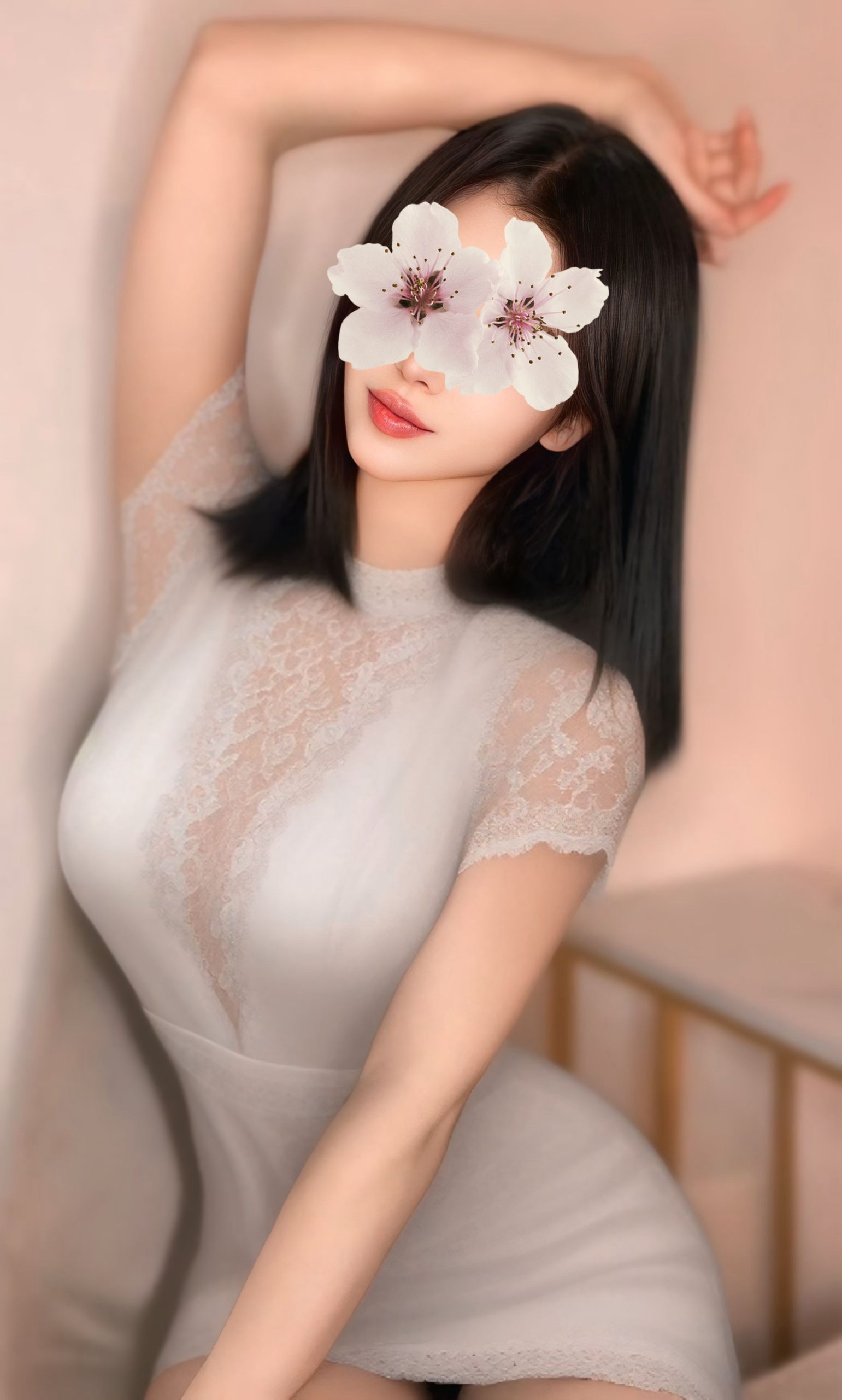 楪りつ