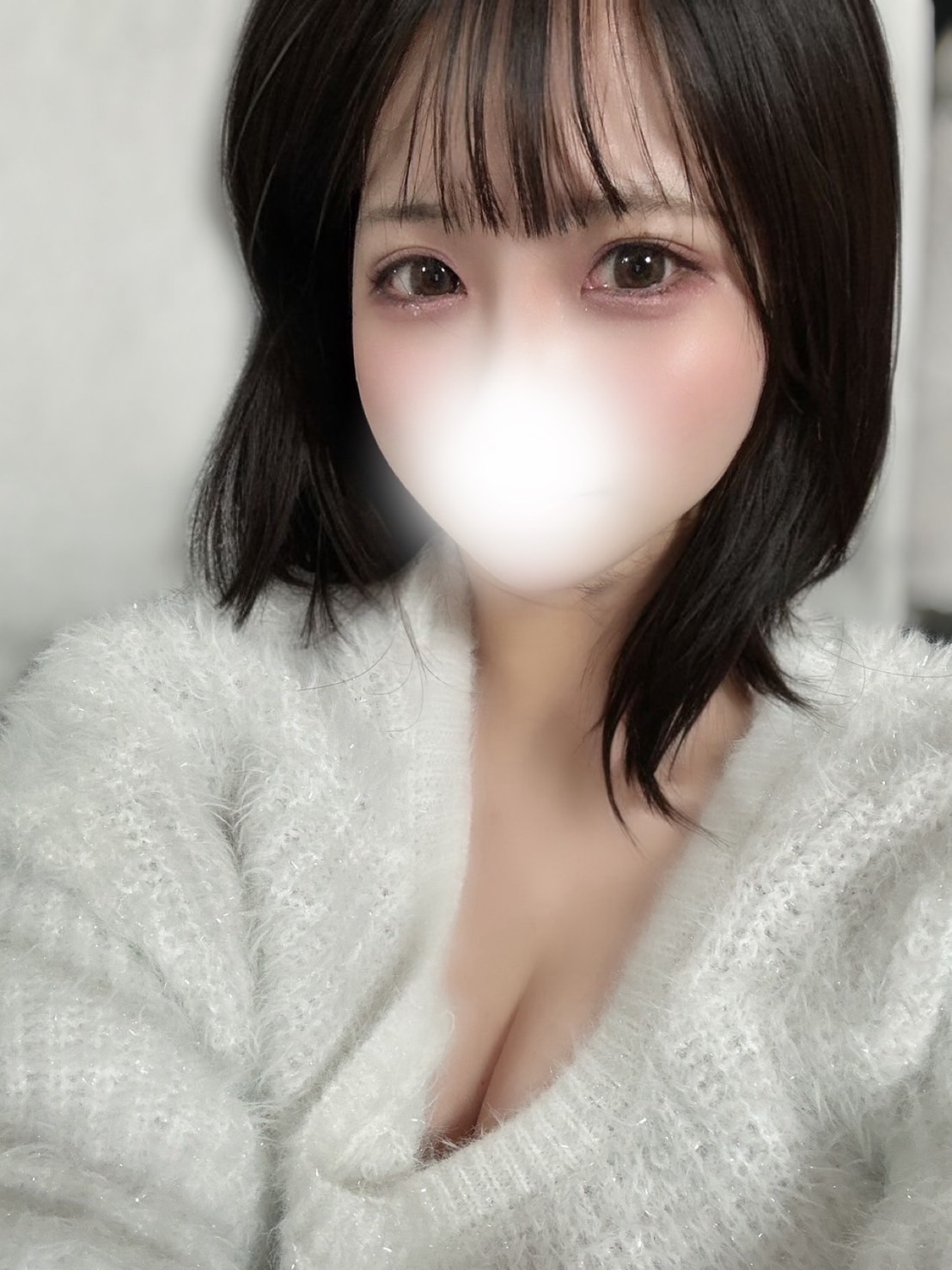 令花 みれい
