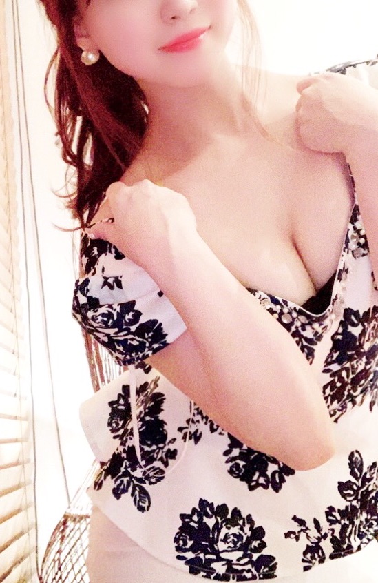 姫乃 ありさ