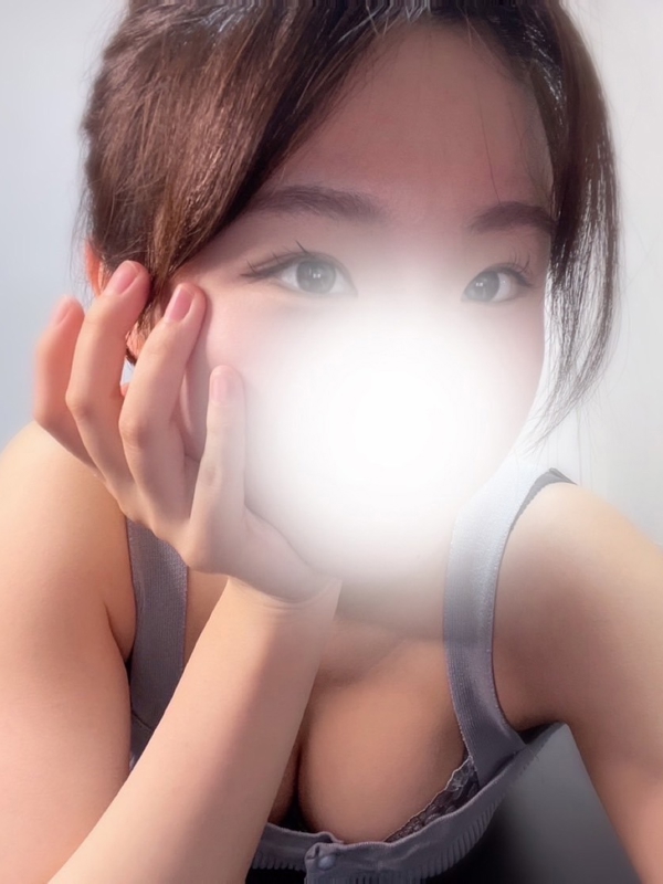 佐藤ここな