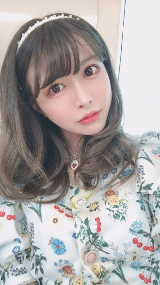 白石めい