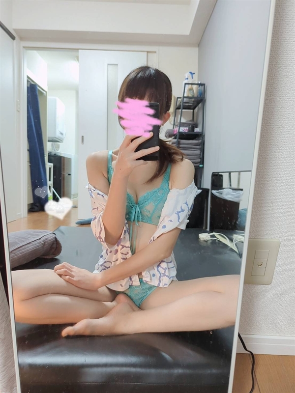 浅見みゆ