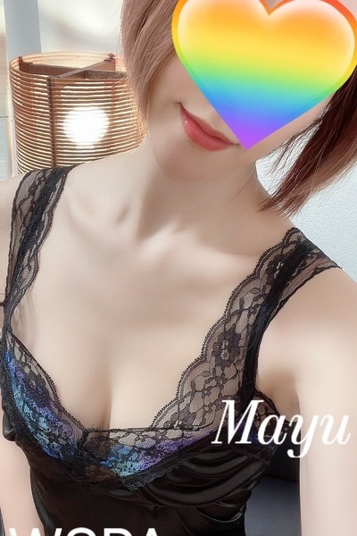 美波まゆ
